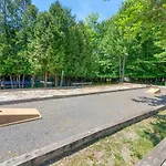 Tobyhanna Cabin With Private Deck Golf, Ski And Fish!